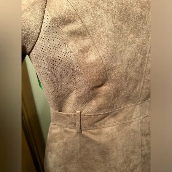 Chico's Belted Faux Suede Jacket Size 2 Large - Picture 8 of 12